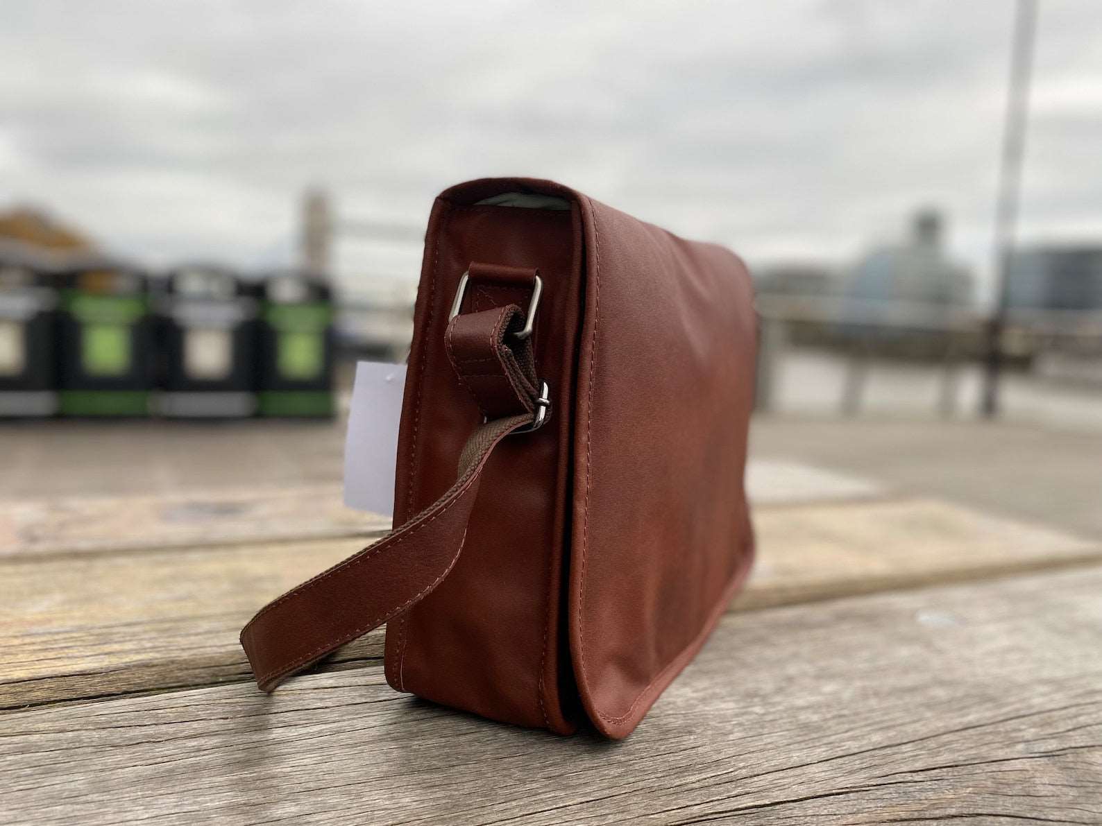Bag Leather Vintage Men Messenger Shoulder Satchel School Briefcase Laptop handmade Bag Medium size unisex