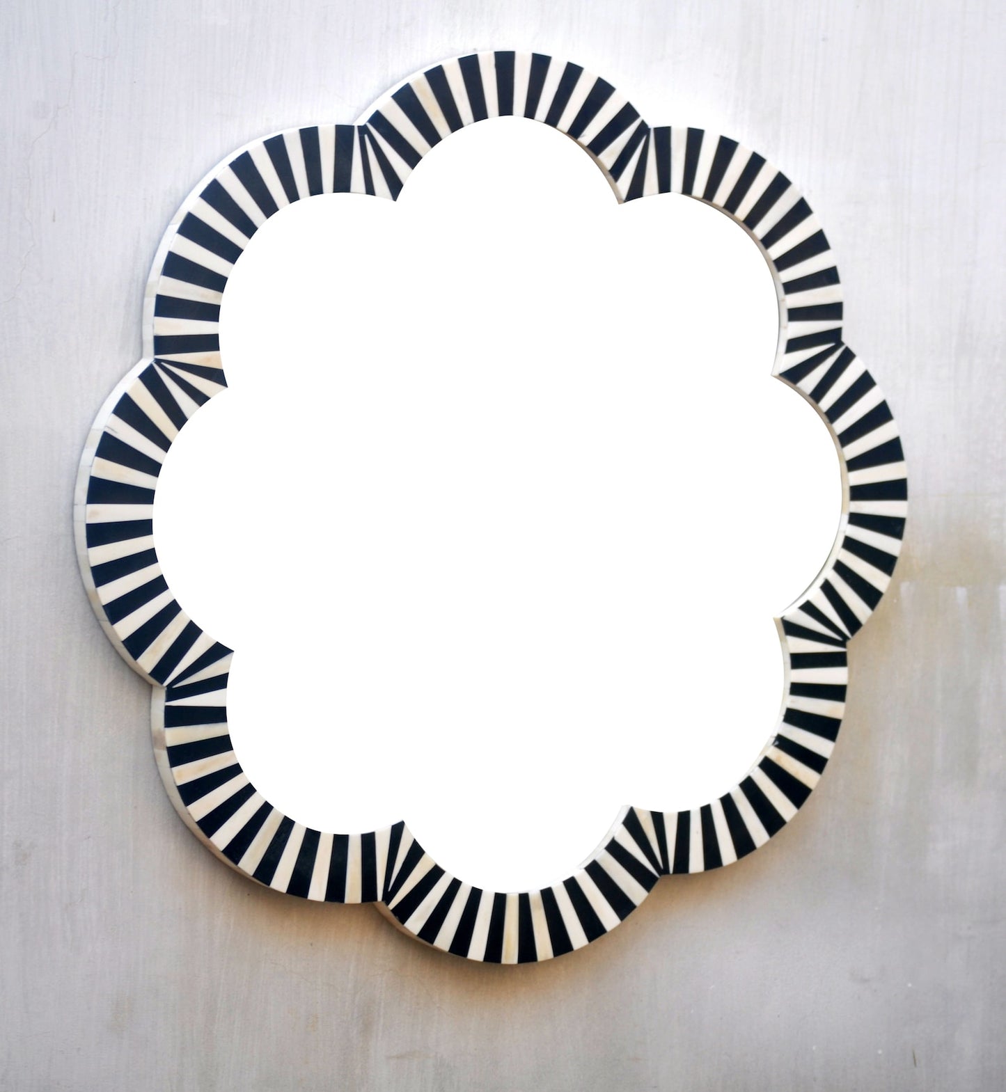 Handmade Bone Inlay Wooden Modern Striped Pattern Mirror Frame Furniture
