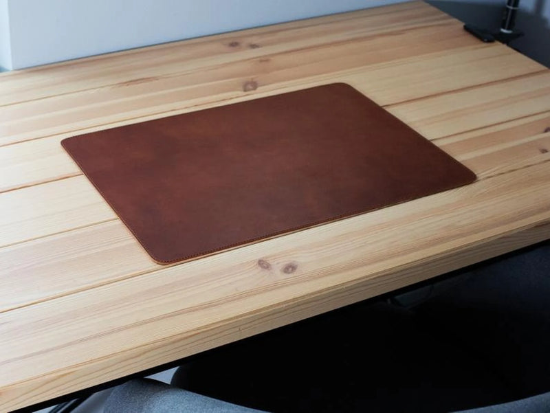 100% Genuine Leather Desk Pad.