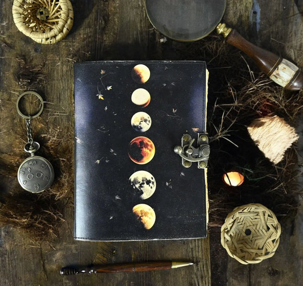 400 Pages - Moon Phase - Grimoire leather journal Notebook - book of shadows - Blank spell book Leather Gifts For Him and Her